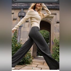 NWOT Offline by Aerie Real Me XTRA High Waisted Trouser in Smoked Gray- small